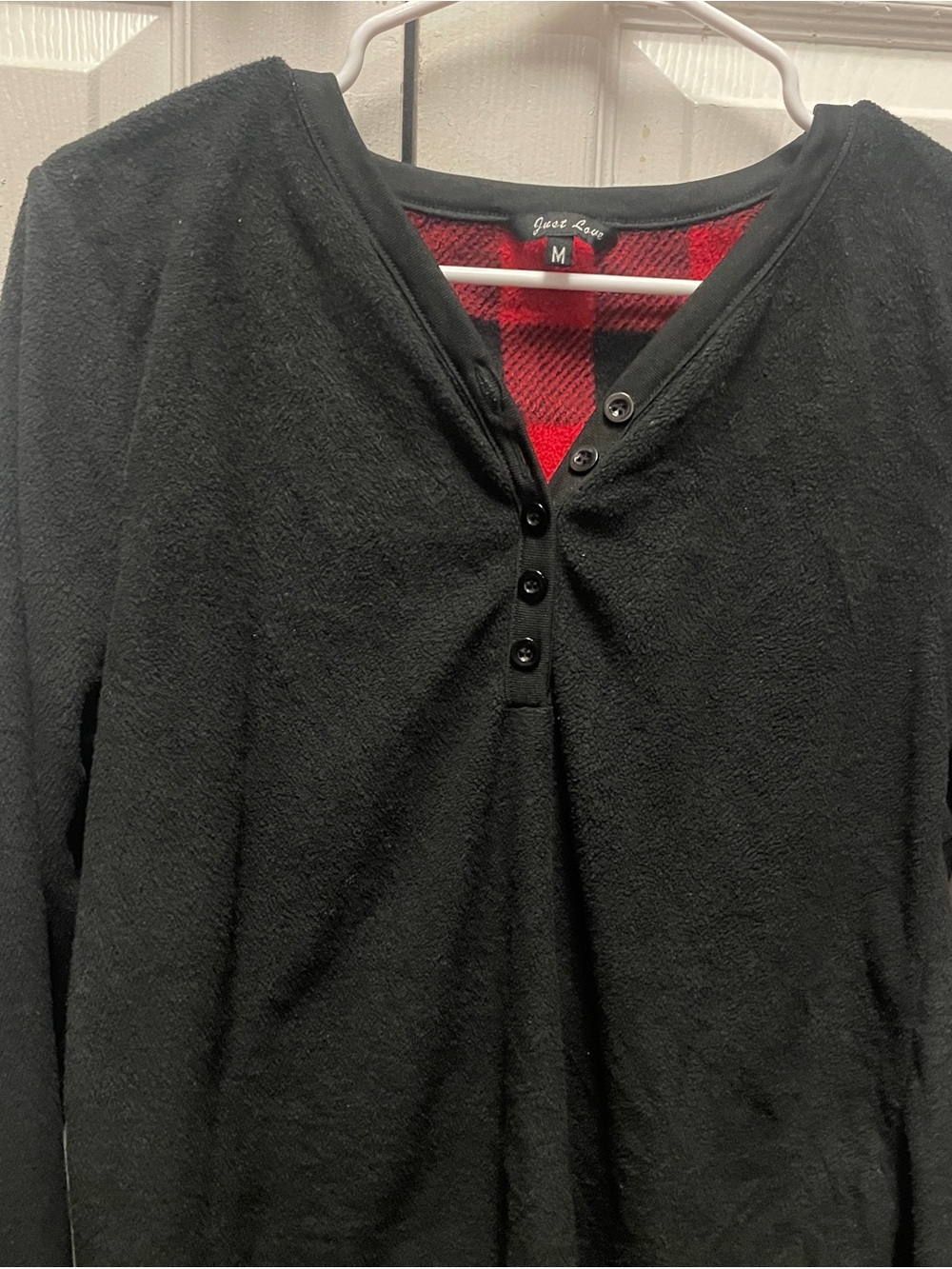 Just Love Black Long-Sleeve V-Neck Henley with Red Plaid Lining